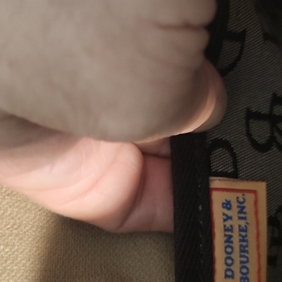 Vintage Dooney & Bourke Signature Hand Bag 14" Wide 9" Height No Call Outs - Picture 7 of 9